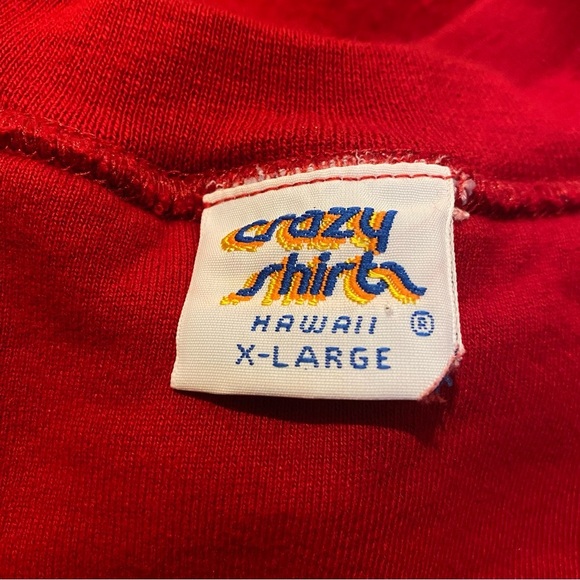 Vintage CRAZY SHIRTS Red Shark Graphic Sausalito Sweatshirt Size XL-Made in USA - Picture 5 of 6